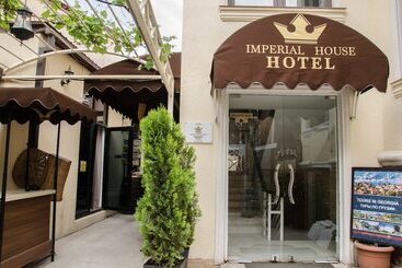 هتل Imperial House