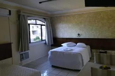 ホテル Colina Verde