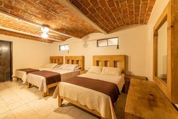 בית מלון כפרי Meson Del Conde