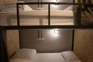 My Box Hostel & Cafe