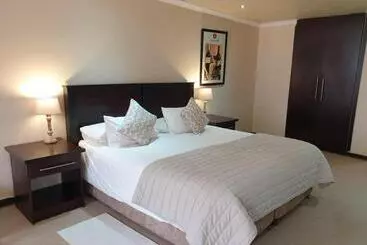 Bed & Breakfast The Lazy Grape Guest Lodge & Spa