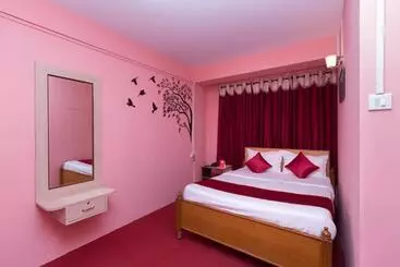 Hotel Oyo 10831 Balaji Guest House