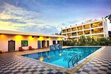 Hotel Winsome Resort & Spa