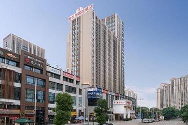 Vienna International Hotel Dongguan Shilonghuixing Business Central