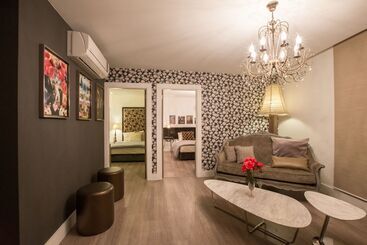 هتل Four Seasons Halat