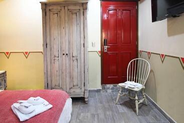 Alondra Hotel Boutique