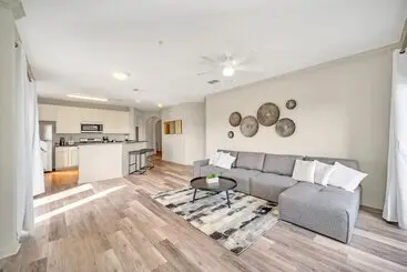 アパートホテル Modern Pet Friendly 2br Condo6 Mins From Disney