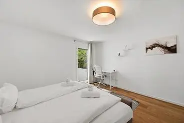 Kc Hostings   Prestige Apartments