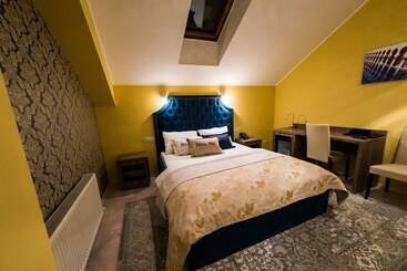 בית מלון כפרי Mon Ami Villa