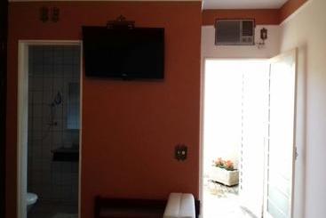 Otel Pousada Aguas De Ibira