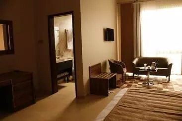 هتل Ankole Resort & Spa