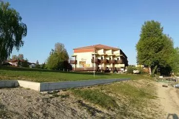 Apartmánový Wellness Garni Hotel Relax