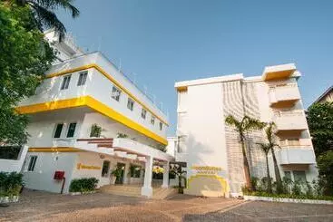 Hotel Bloomsuites L Calangute