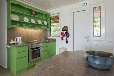 ホテル Glyfada Homes Resort