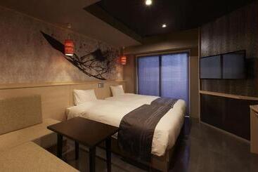 בית מלון כפרי Sakura Sky