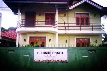 Yoho Hi Lanka Hostel  Negombo