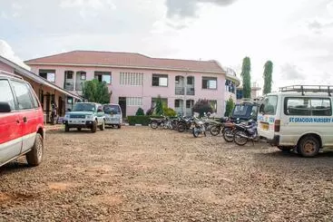 Hotel Gracious Palace