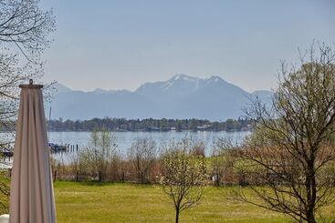 酒店 Zum Fischer Am See S