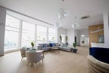 アパートホテル Residence Hoteliere L Escale