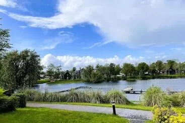 Hotel Lusty Beg Island