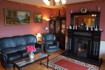 مبيت وإفطار Deerpark House