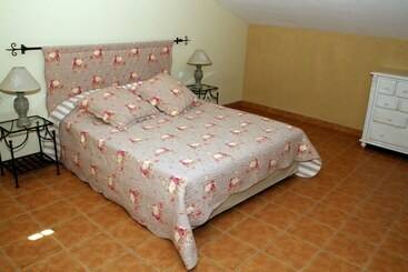 בית מלון כפרי Le Relais Du Grand Logis Cadarache Iter