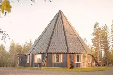 Långforsen Glamping & Lapland Experience