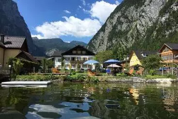 ホテル Hallstatt Hideaway  Adults Only