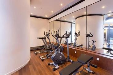 Отель More Residence Overseas Chinese Village