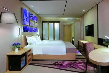 Отель Lavande Guangzhou Shibi Metro Station