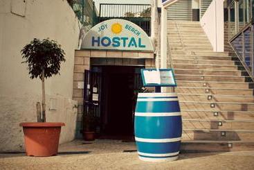 בית מלון כפרי Joy Beach B&b