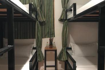 Hotell Island Hostel