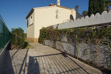 Жильё для туристов Sol Y Mar