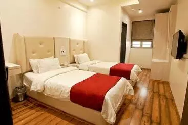 Hotel Amrta