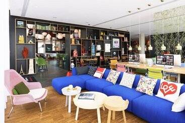 Hotel Citizenm Paris La Defense