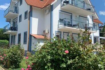 فندق Hollik Apartmanház