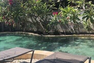 ホテル Kalua Boutique Bungalows