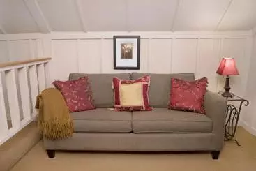 Hotell Lara House Bed And Breakfast