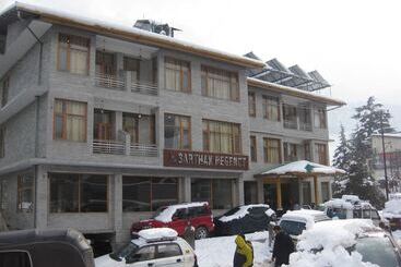 Szálloda Sarthak Regency By M K Hospitality,rangri, Manali,hp,just 1 Kms From Volvo Parking