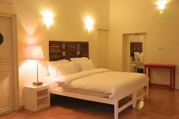 ホテル Shantie Shakthi Vagator Resort With Swimming Pool