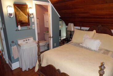 Отель The Sea Gypsy