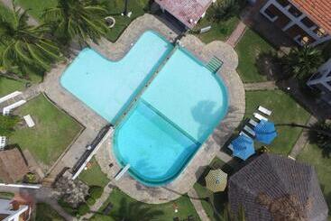 هتل Nyali Beach Holiday Resort