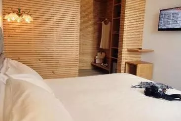 Hotel Room 55