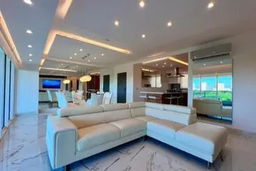 Apartamentos Modernos En Quintana Roo Cancun México