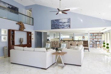 酒店 Diamond Lodge Belize