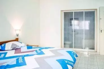 ホテル Dakar Apartments