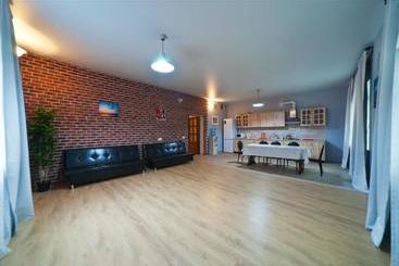 Отель Hz Hostel