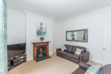 ホテル 2 Bed Nelson By Pureserviced