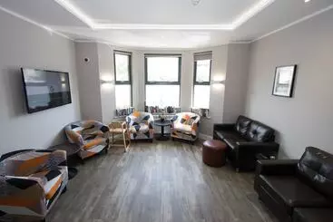 Hotel Westciti Caroco Apart