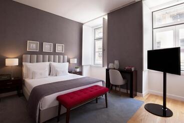 Grape Harbor Prata Apartments